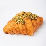 Pistachio raspberry Croissant-1